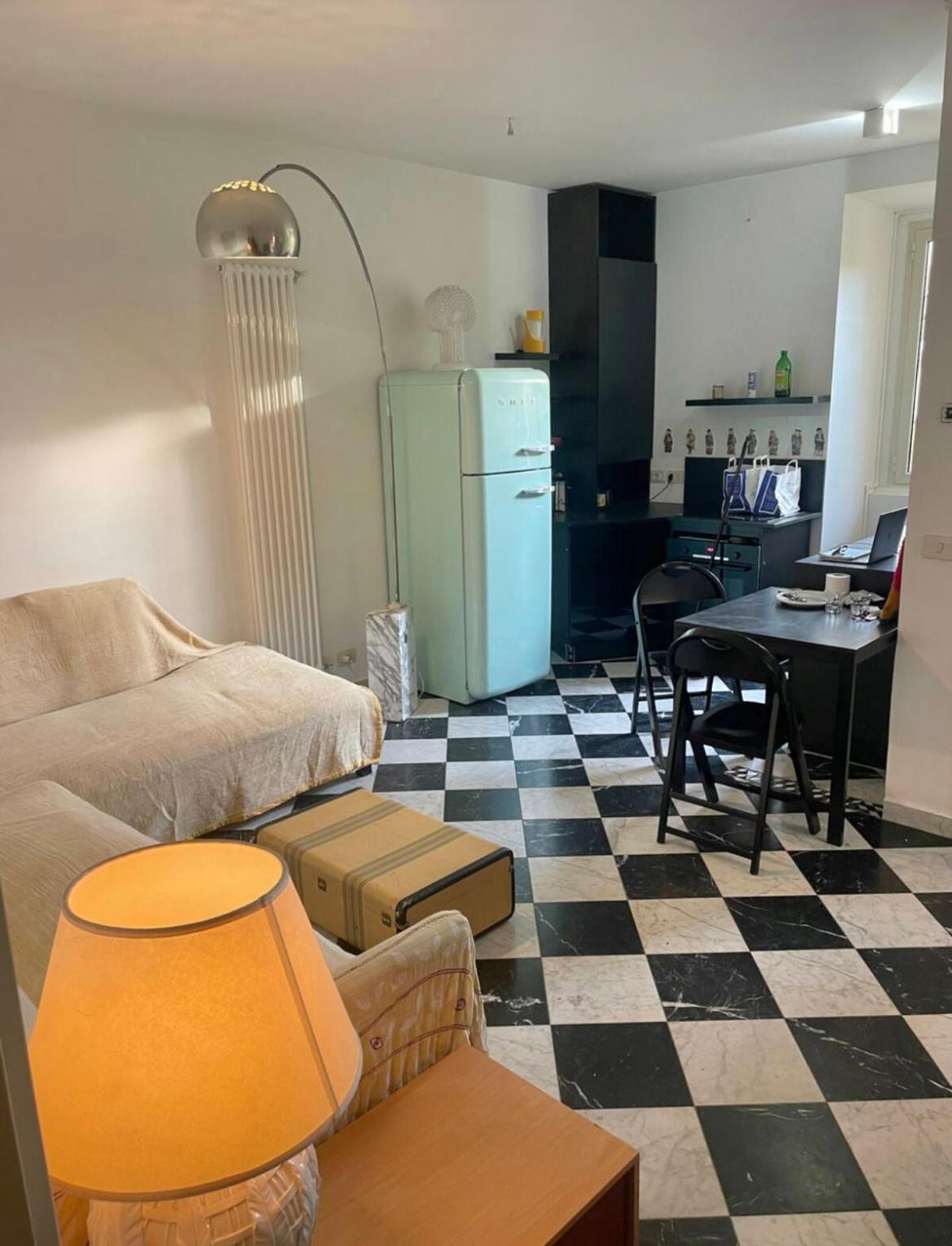 Quiet Luminous Flat Historical Center Fast Wi-fi Apartment Mailand